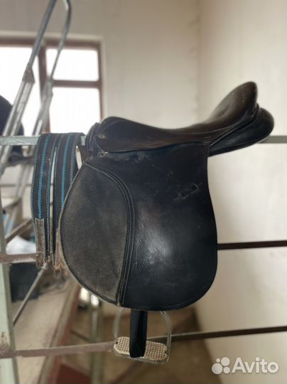 Седло для лошади