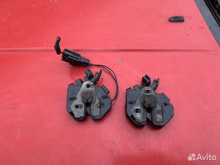 Volvo xc90 замок капота