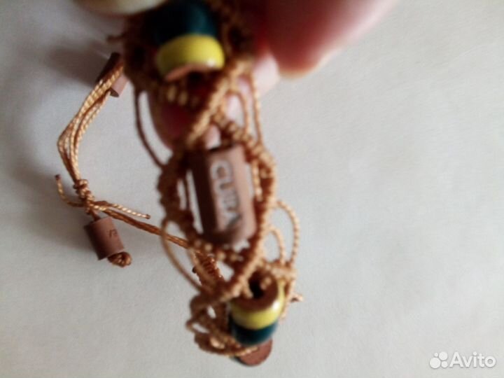 Плетеный браслет с инкрустацией