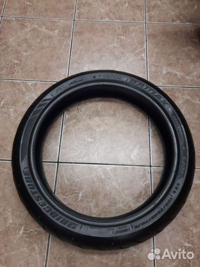 120/70-17 моторезина б.у Bridgestone