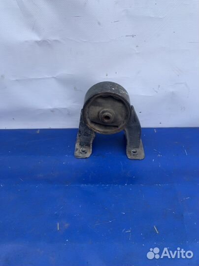 Подушка двигателя задняя hyundai matrix