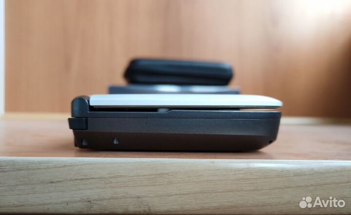 GPD Win 2 (intel m3-8100Y, 256+256SD Гб, 8 Гб озу)