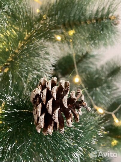 Елка искусственная 240