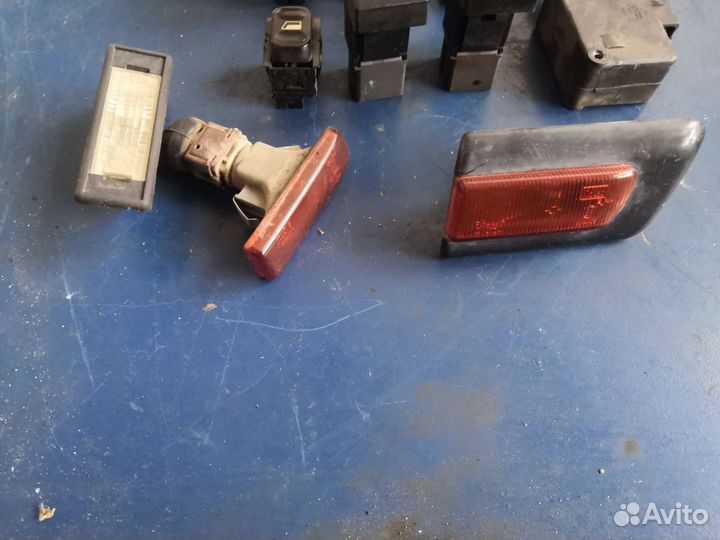 Кнопка, повторитель пежо 406