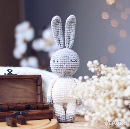 Вязаная игрушка ручной работы