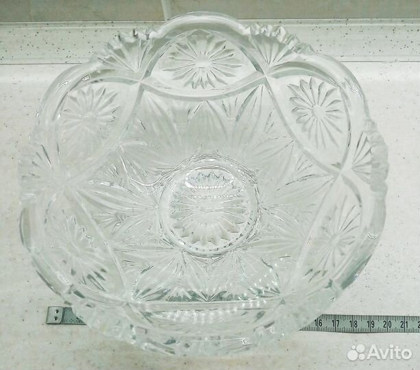 Вазы хрустальные