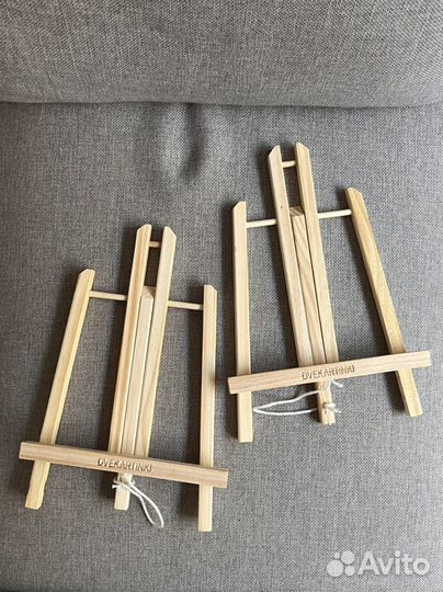 Настольный мольберт 28 см