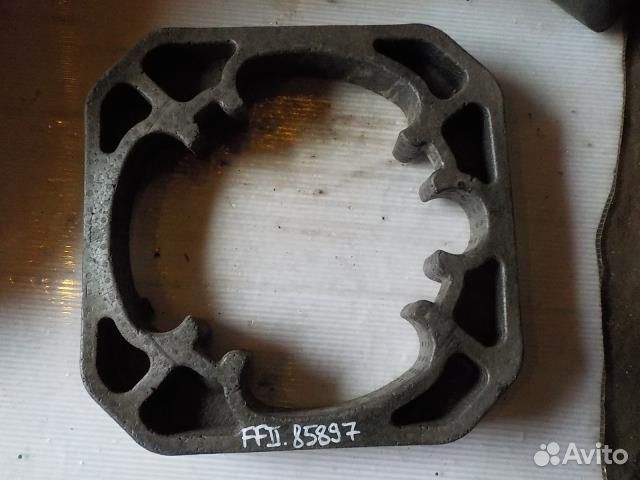 Ящик под инструменты ford focus 2