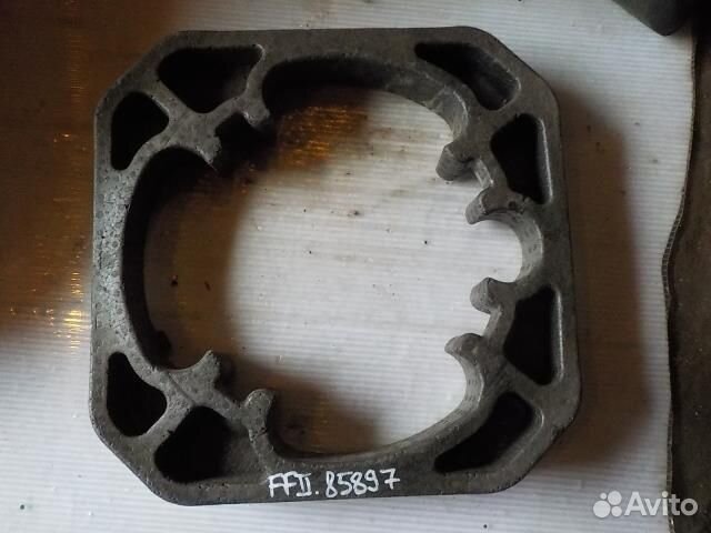 Ящик под инструменты ford focus 2