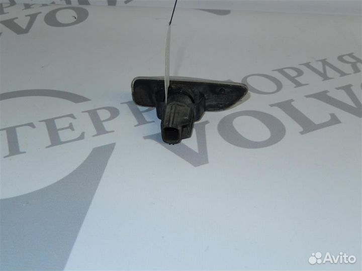 Поворотник левый volvo XC90 2003-2006