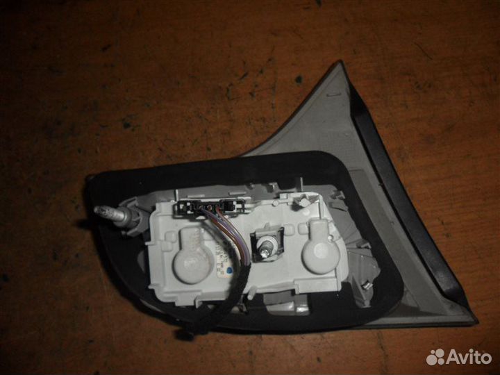 Фонарь задний правый задний правый Audi A4 8EC ALT