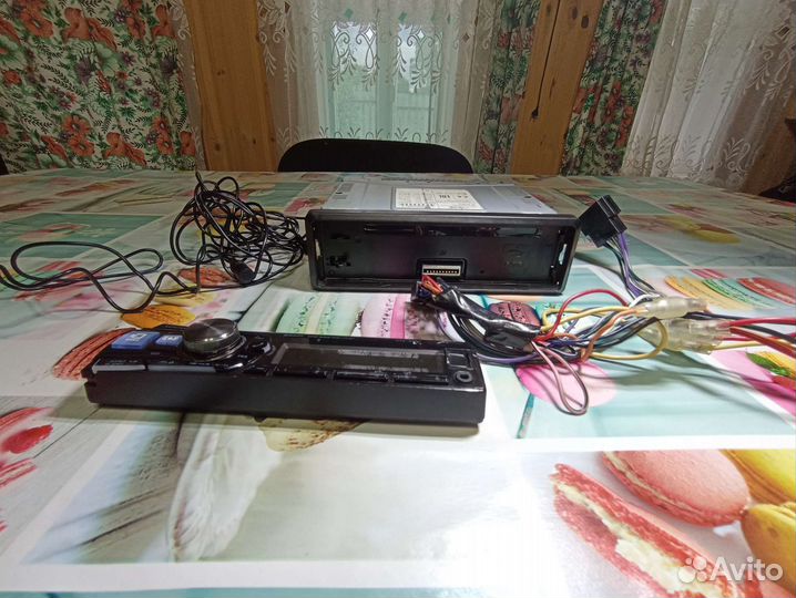 Автомагнитола