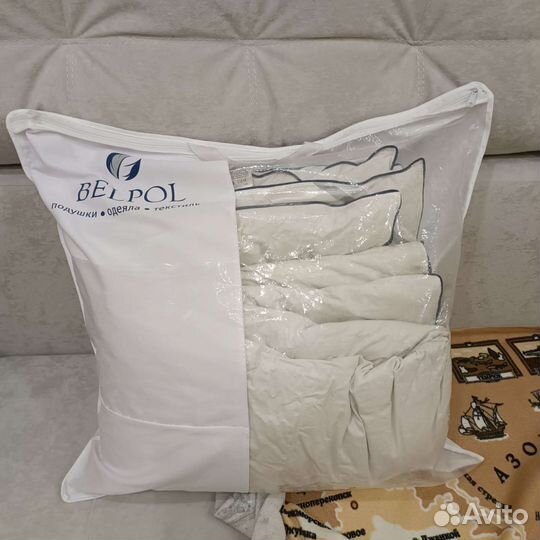 Одеяло пуховое