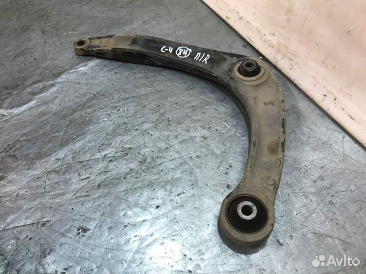 Рычаг подвески передний правый Citroen C4 хетчбек