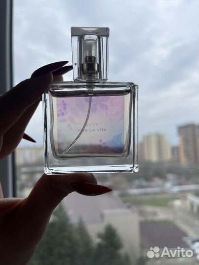 Парфюмированная вода женская Avon