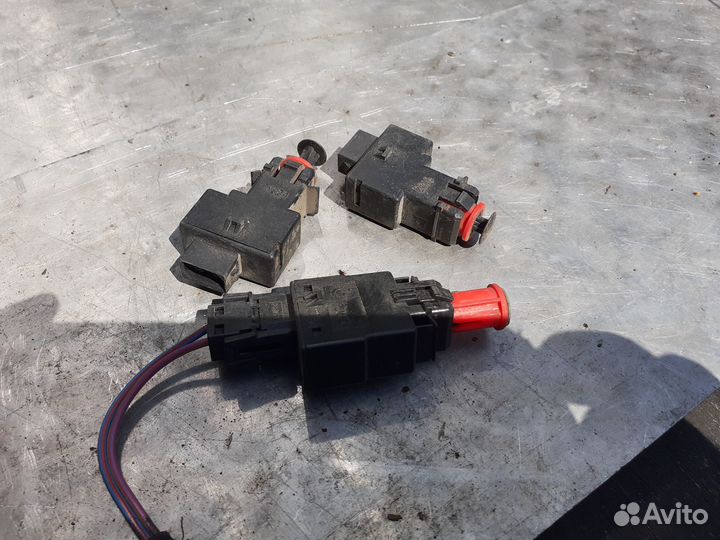 Бмв е36 е34 концевик педали тормоза