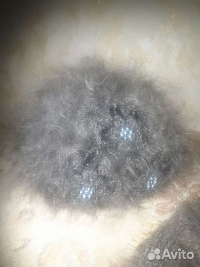 Пуховый платок и шапка пуховая с варежками