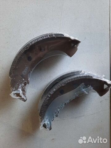 Тормозные колодки задние Fiat Doblo 08г. дизель