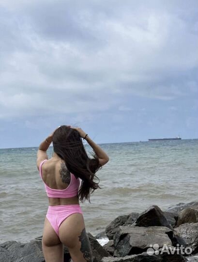 Купальник женский 42 44 новый