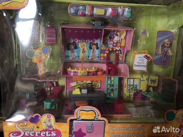 Кукла в коробке