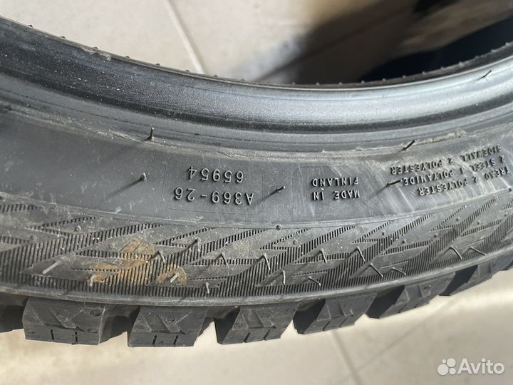 Nokian Tyres Hakkapeliitta 10p 235/40 R19 96T