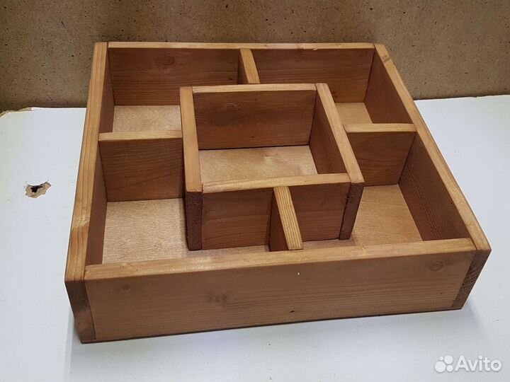 Подарочная коробка, ящик из дерева