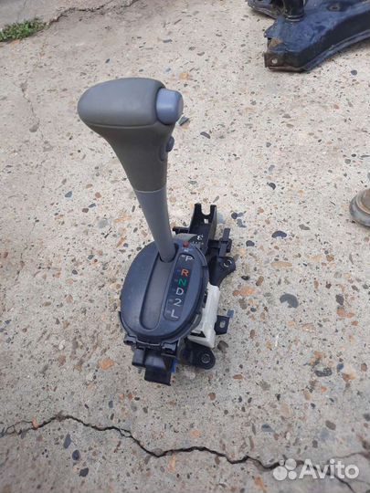 Селектор АКПП Toyota vitz, platz