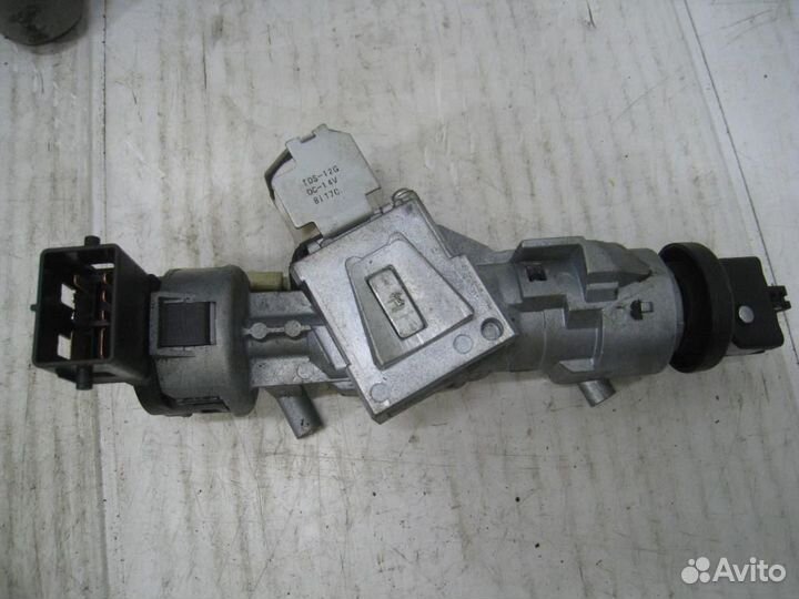 Замок зажигания Mazda 5 / Premacy 2010