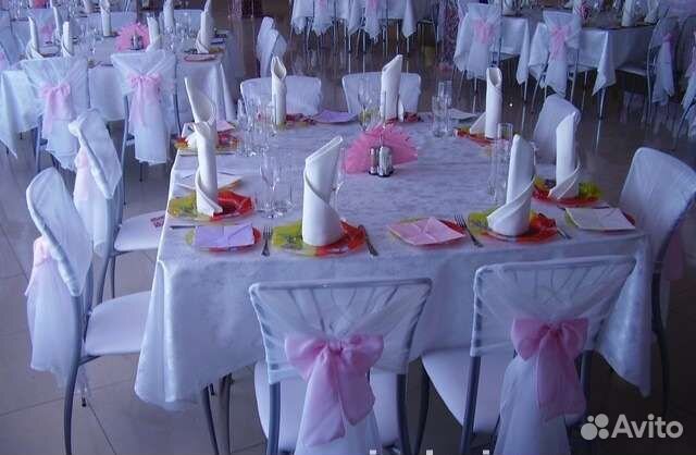 Чехлы на стулья белые