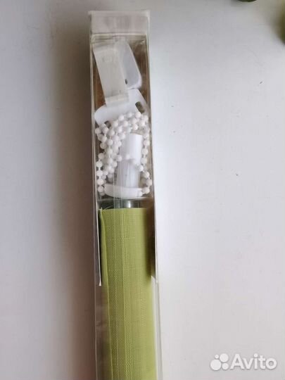 Рулонная штора новая, с Комплектом крепления