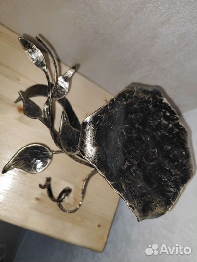 Подсвечник Листья