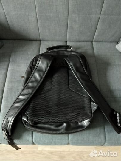 Продам рюкзак мужской