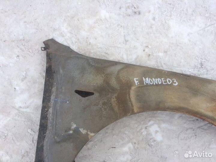 Крыло переднее правое Ford Mondeo III 2000-2007