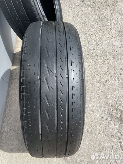 Bridgestone Regno GRVII 205/60 R16 92W