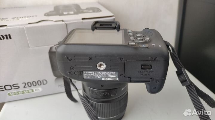 Canon 2000D kit в коробке, как новый