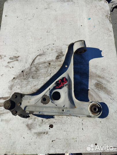 Рычаг подвески передний правый/левый Opel omega b