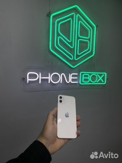 iPhone 11, 64 ГБ