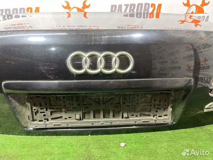 Крышка багажника Audi A8 4E2 BFM 2002 задн