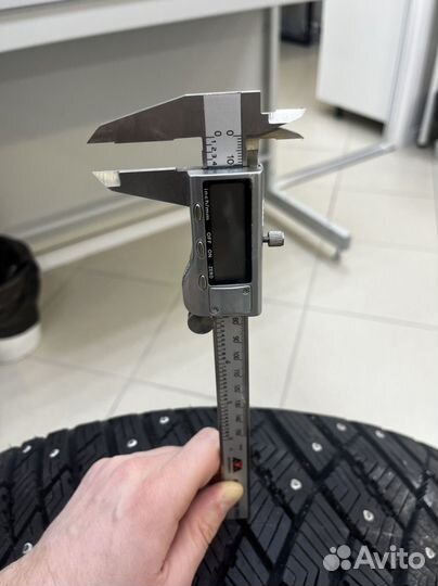 Goodyear Ultragrip Ice Arctic 225/55 R17 101T