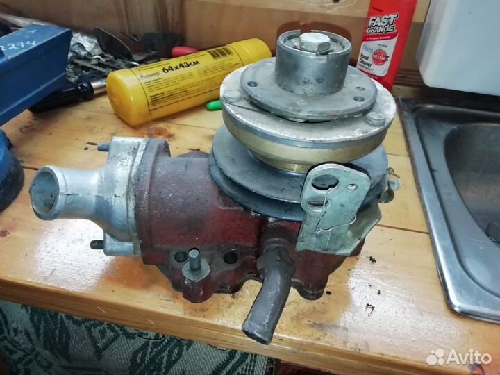 Помпа с электромуфтой газ-24 Волга новая