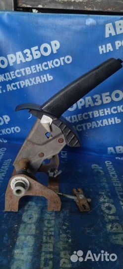 Ручник Kia Ceed хэтчбек G4FA 2007