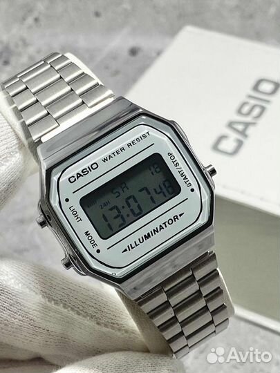 Наручные часы Casio