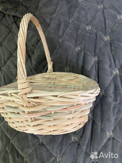 Корзина плетеная