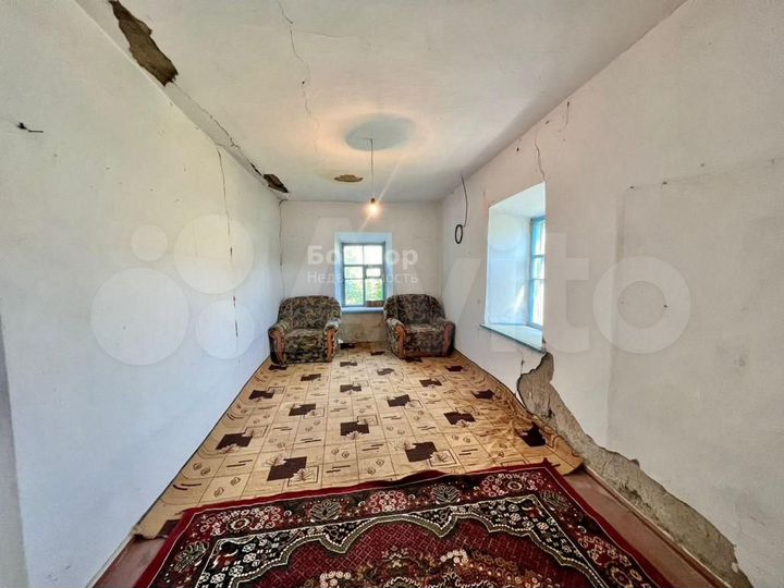 2-к. квартира, 30 м², 1/1 эт.