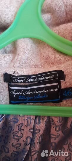 Пальто женское 46 размер как новое