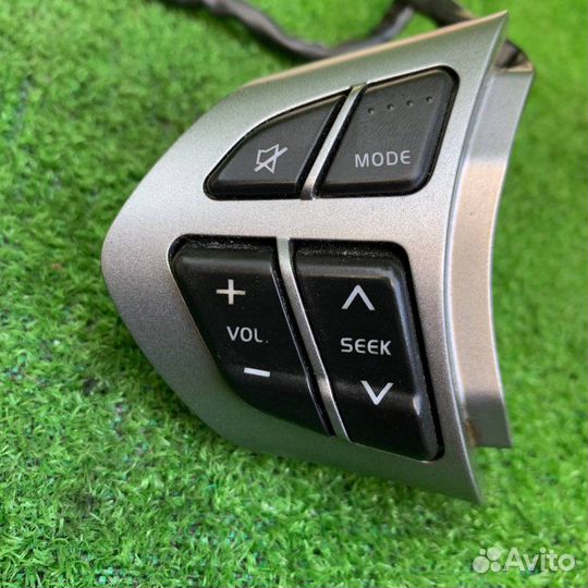 Кнопки круиз + мультимедиа Suzuki Escudo/ Grand
