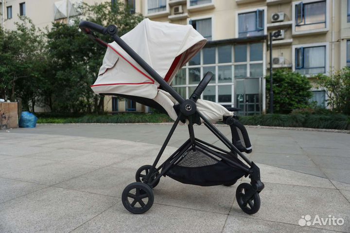 Cybex mios Ferrari Silver