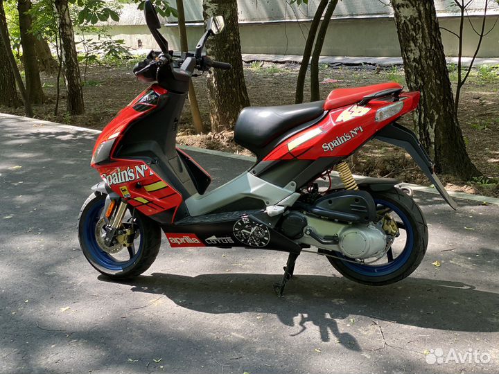 Aprilia SR50 R