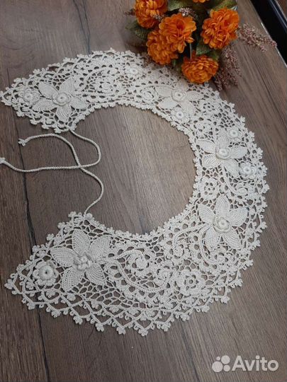 Кружевной воротник