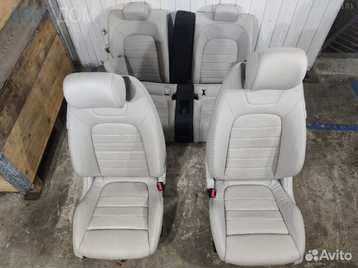 Сиденья на mercedes W205 s1140350